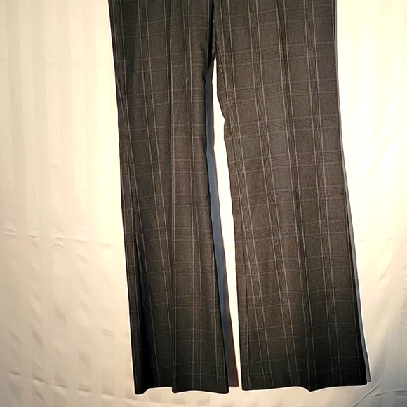 Body By Victoria Womens Black & Gray Flat Front Slacks, Size: 8 - Picture 3 of 10